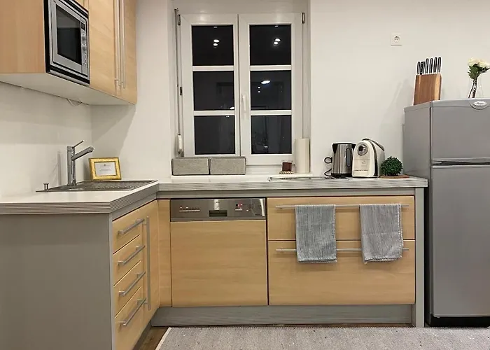 Lowcosthighcomfort Blue Apartment